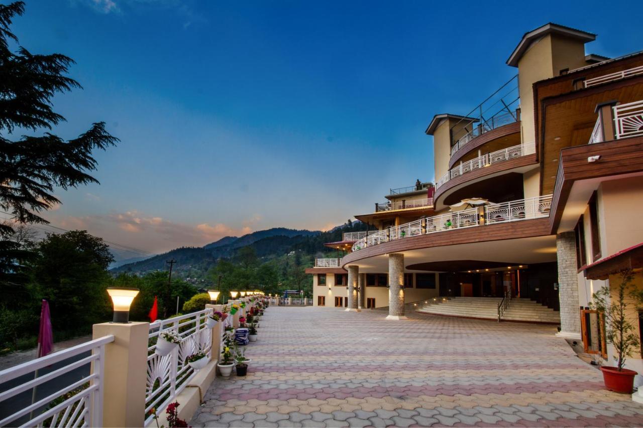 Anand Vardhan Resorts Manāli Buitenkant foto