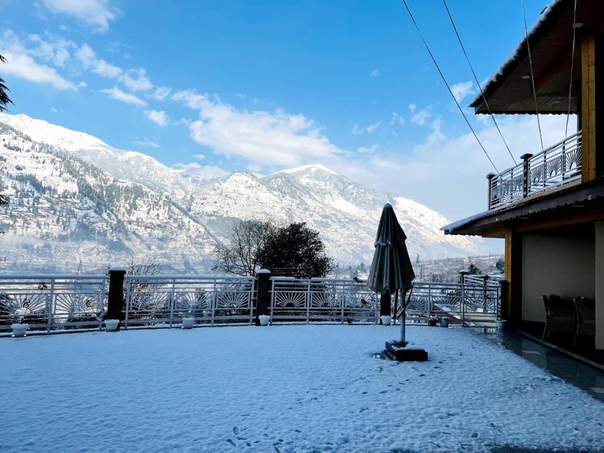 Anand Vardhan Resorts Manāli Buitenkant foto